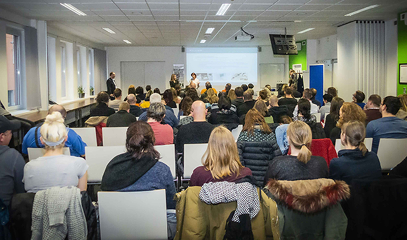 Das Publikum bei einer BBRZ-Veranstaltung